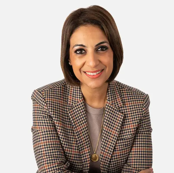 Dr Kavita Deepak-Knights